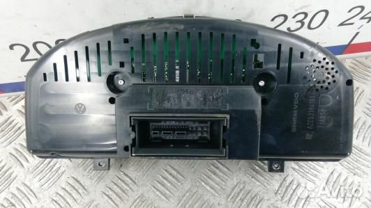 Щиток приборов volkswagen passat B6 (ODN17IT01)