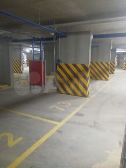 Машиноместо, 13 м²