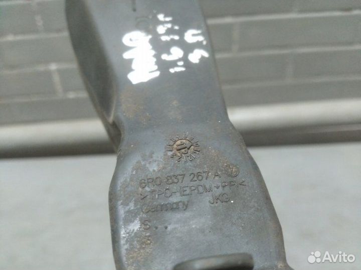 Ограничитель двери задний правый Volkswagen Polo