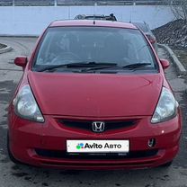 Honda Fit 1.3 CVT, 2002, битый, 300 000 км, с пробегом, цена 320 000 руб.