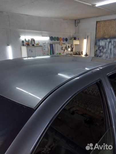 Volkswagen Jetta 2.0 МТ, 2004, битый, 140 000 км