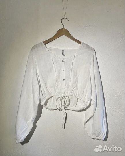 Блуза с широкими рукавами