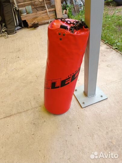 Боксерский мешок leco