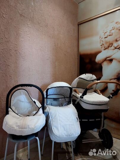Детская коляска 3 в 1