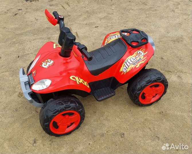 Детский квадроцикл на аккумуляторе
