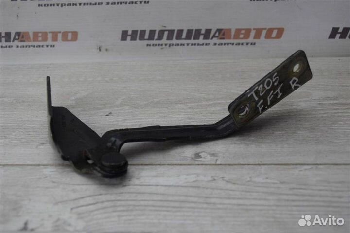 Петля капота правая Ford Focus 1 хэтчбек 1.6 2004