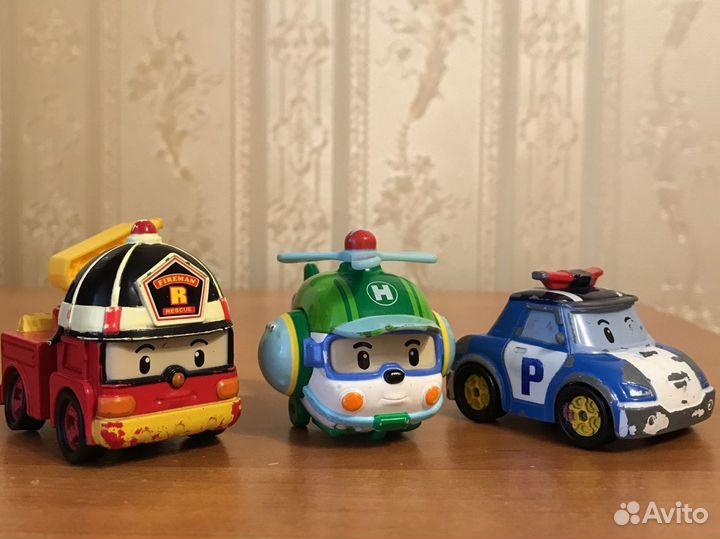 Машинки игрушки Robocar Poli