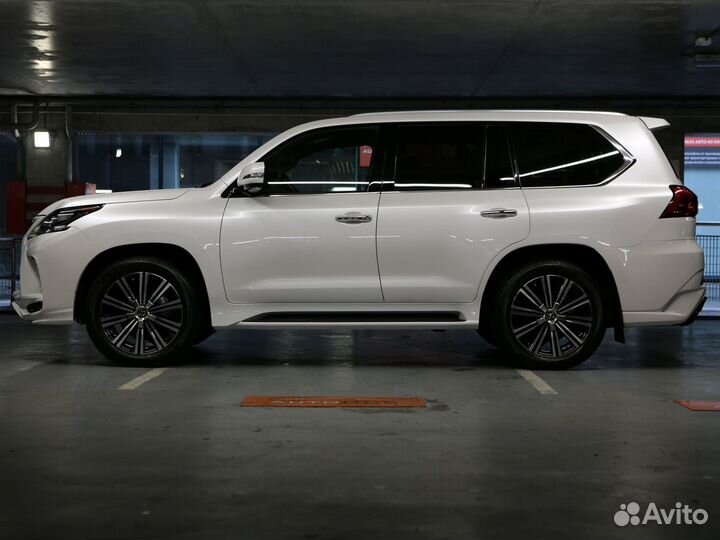 Lexus LX 5.7 AT, 2021, 8 857 км
