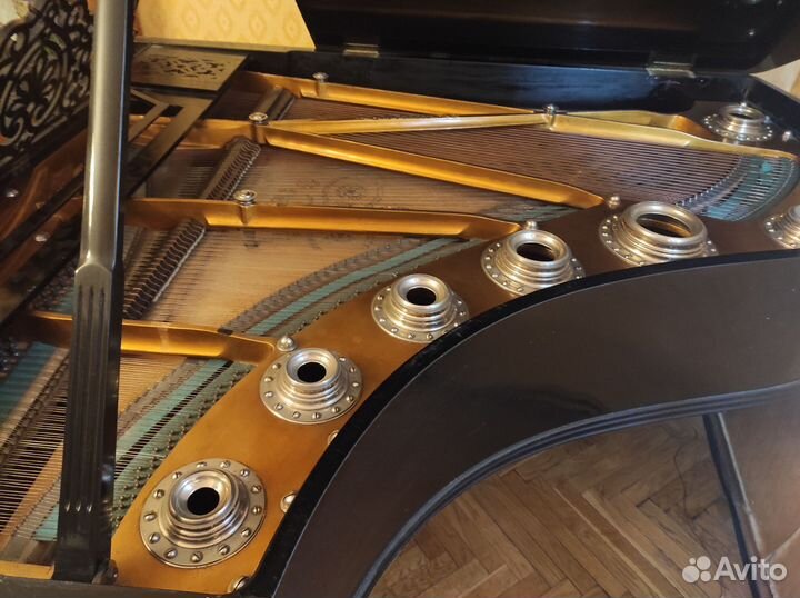 Рояль кабинетный Я. Беккер