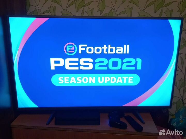 Sony playstation 4 PS4 slim 1tb