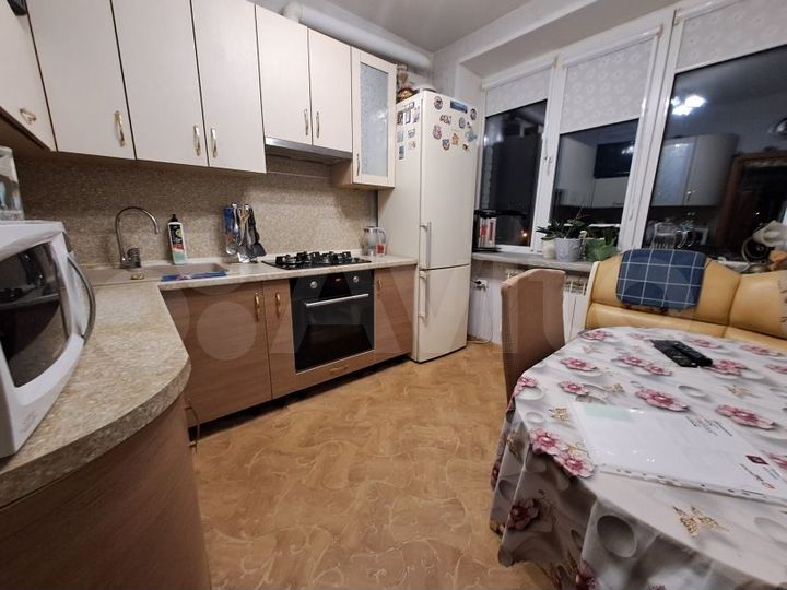 3-к. квартира, 71 м², 5/5 эт.