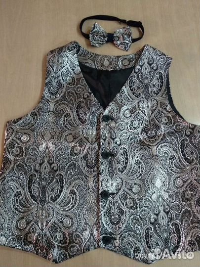 Концертный жилет