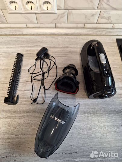 Пылесос Bosch bchf216B