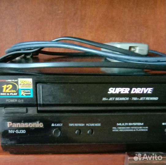 Видеомагнитофон panasonic