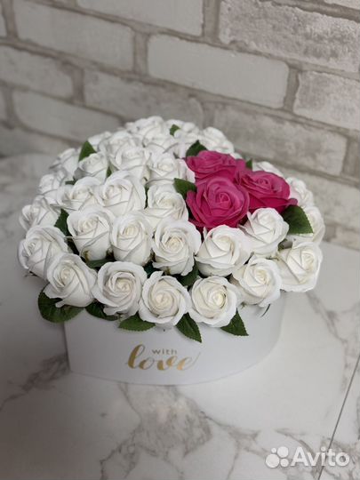 Композиции из мыльных цветов,сухофруктов