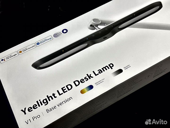 Настольная лампа Yellight LED Desk Lamp V1 Pro