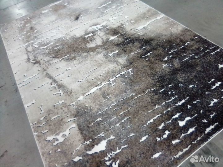 Ковер размером : 2.40х3.40 (№ 31002) новый