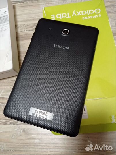 Планшет samsung Galaxy Tab E