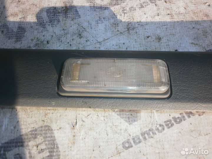 Накладка потолка Nissan Terrano 2