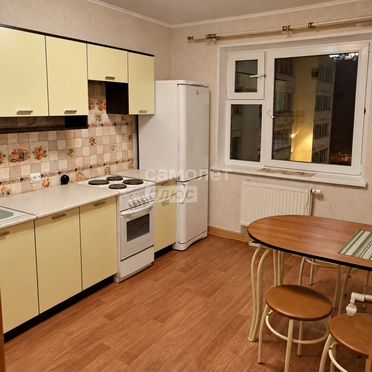 3-к. квартира, 67 м², 4/10 эт.