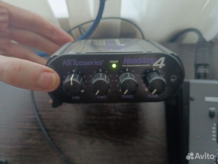 ARTcessories HeadAmp4