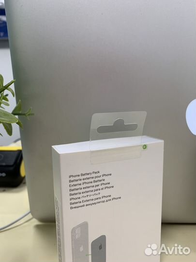 Apple iPhone MagSafe Battery Pack