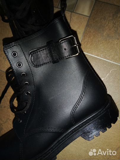 Женские ботинки (резиновые) 39р