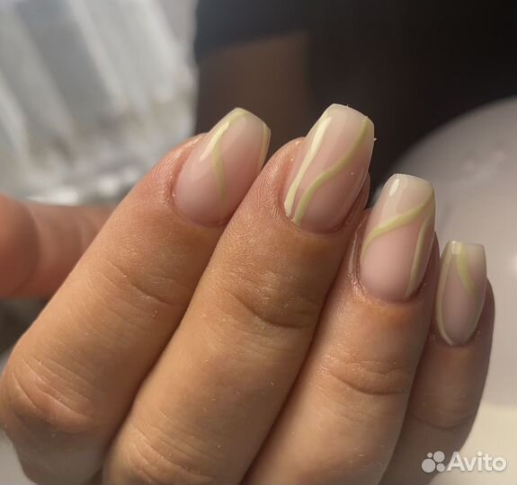 Маникюр на дому