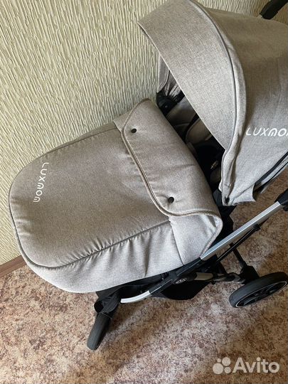 Прогулочная коляска luxmom