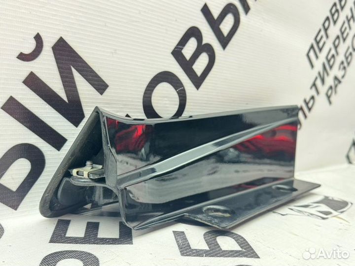 Накладка фонаря задняя правая Infiniti Qx50 J55