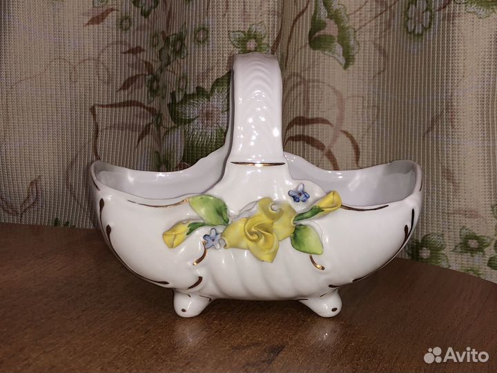 Ваза конфетница Розы Германия, фарфор