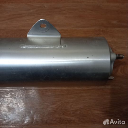 Глушитель на мотоцикл