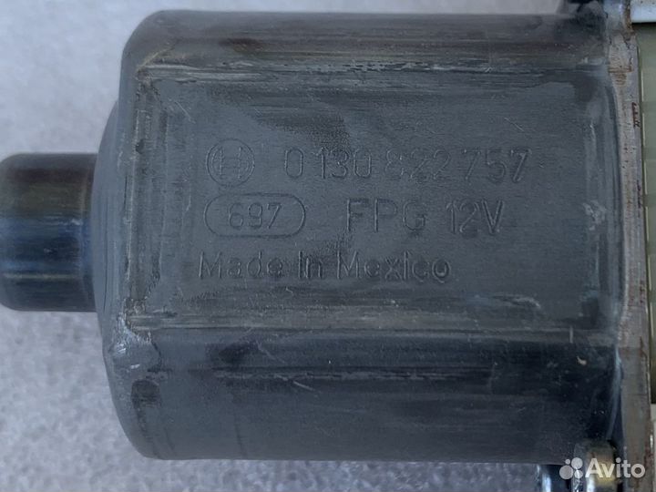 Моторчик стеклоподъемника Mercedes W166 X166