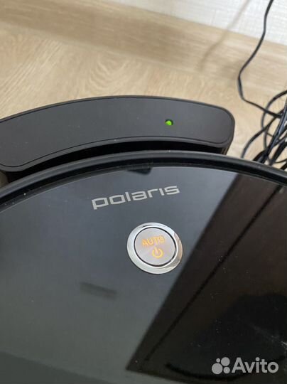 Робот пылесос polaris