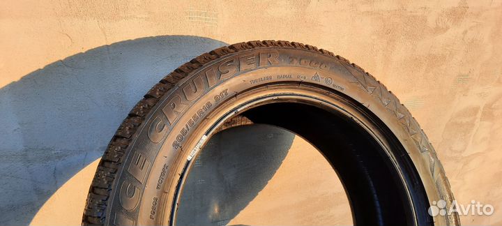 Bridgestone Ice Cruiser 7000 205/55 R16 T