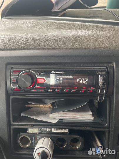 Магнитолла