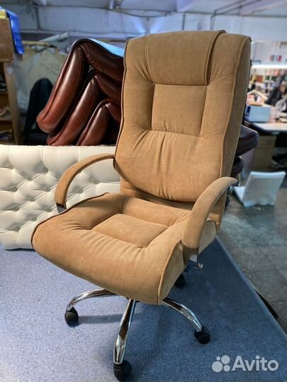 Компьютерное кресло