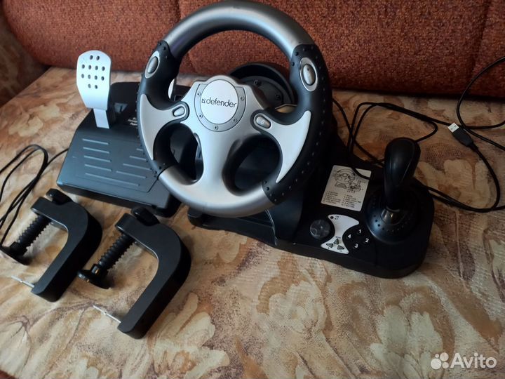 Руль игровой с педалями для компьютера