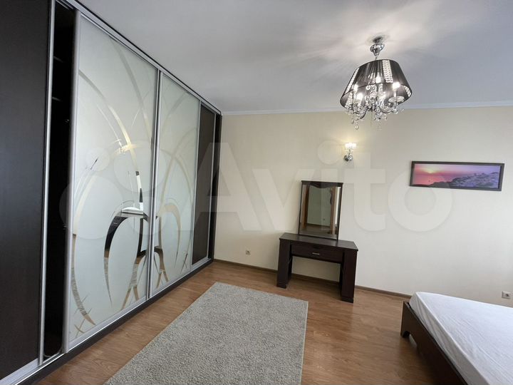 2-к. квартира, 68 м², 3/5 эт.