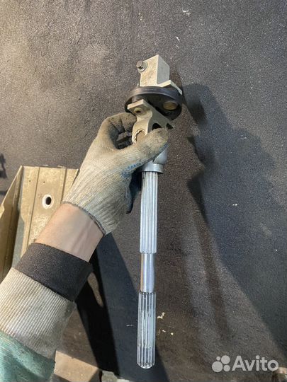 Рулевой карданчик volvo 850