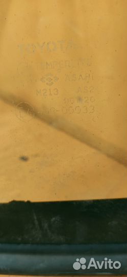 Стекло заднее левое глухое Toyota Caldina ET196