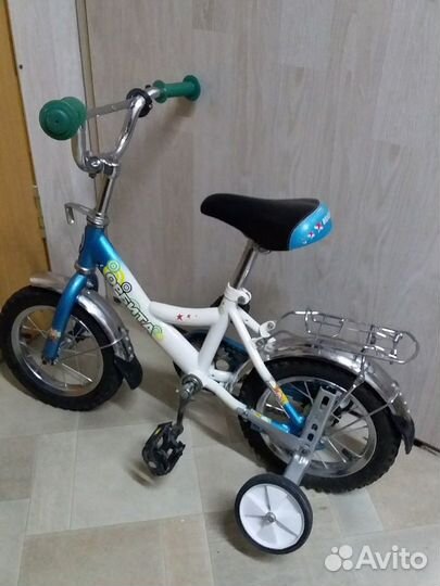 Велосипед детский двухколесный на 3-4 года