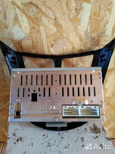 Штатная магнитола на hyundai solaris 1