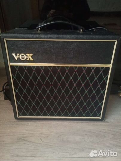 Комбоусилитель VOX Pathfinder 15r reverb tremolo