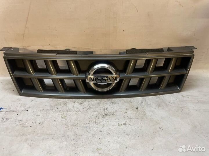 Решетка радиатора Nissan X-Trail NT31 MR20DE
