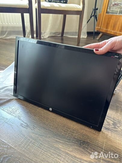 Монитор hp 20kd