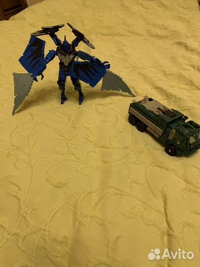 Игрущки трансформеры