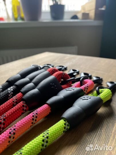 Поводок для собак