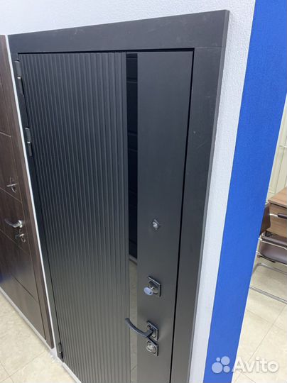 Дверь входная