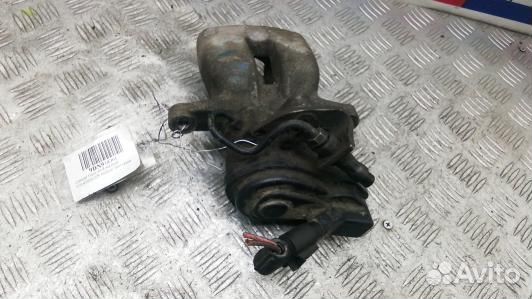 Суппорт тормозной задний правый volkswagen passat